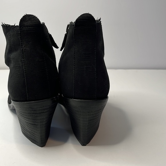 Eileen Fisher Murphy Intaglio Leather Ankle Boots Size 7,5” - Picture 5 of 10